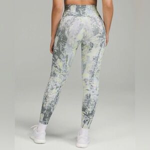 NWOT Lululemon Wunder Train Contour Fit High-Rise Tight 25" size 4